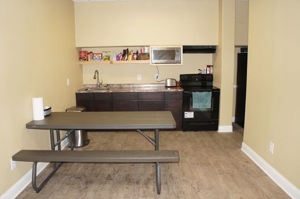 5274 Texas 185, Victoria, TX 77905